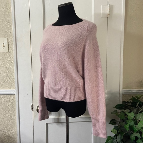 Vince. 100% Cashmere Dolman Sleeves Sweater - Picture 7 of 14